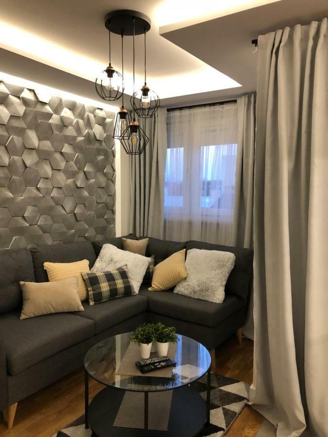 Family & Business Sauna Apartments Rynek Centrum Downtown - 2 Bedroom With Private Sauna, Balcony, Parking Кельце Екстер'єр фото